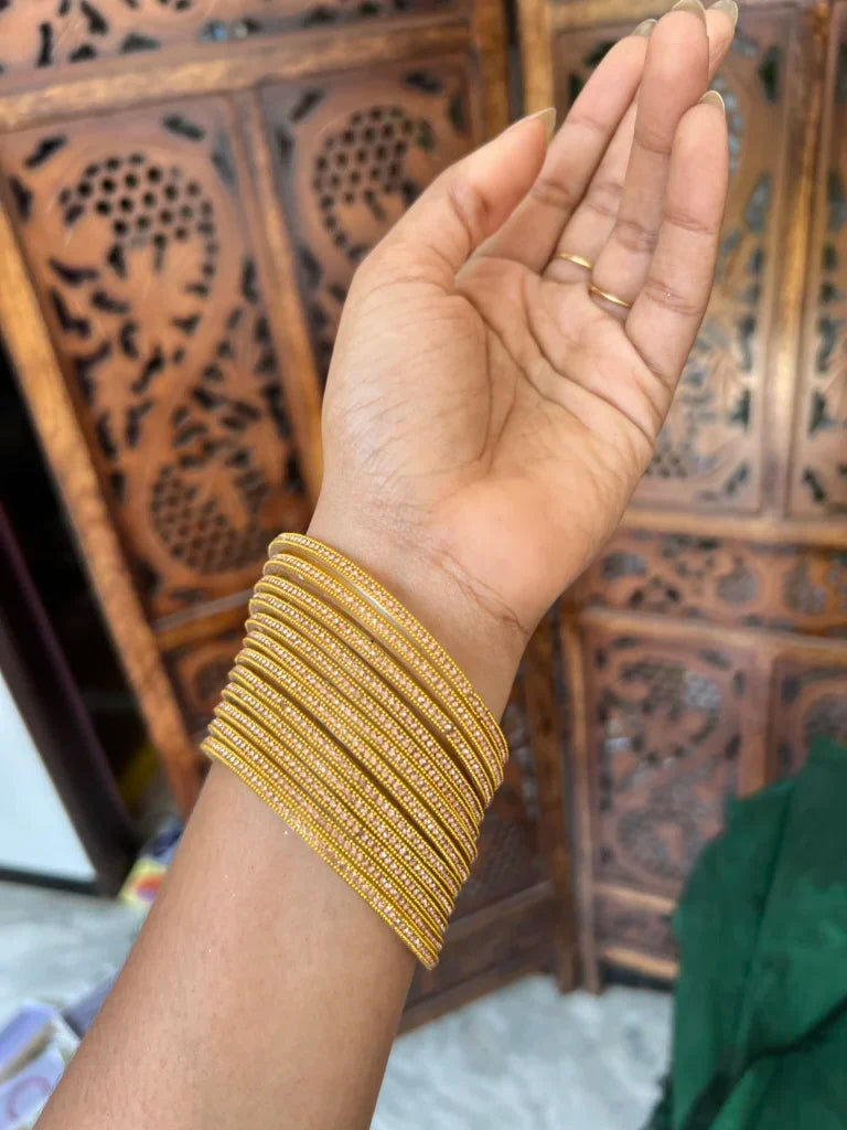 Rain drop bangle - Isai - golden