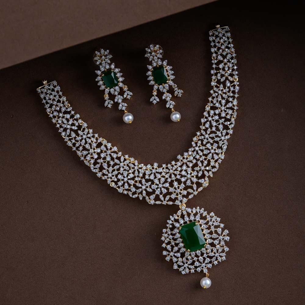 Elizabeth version 2 pendent removable neckpiece - cindrella-vairam