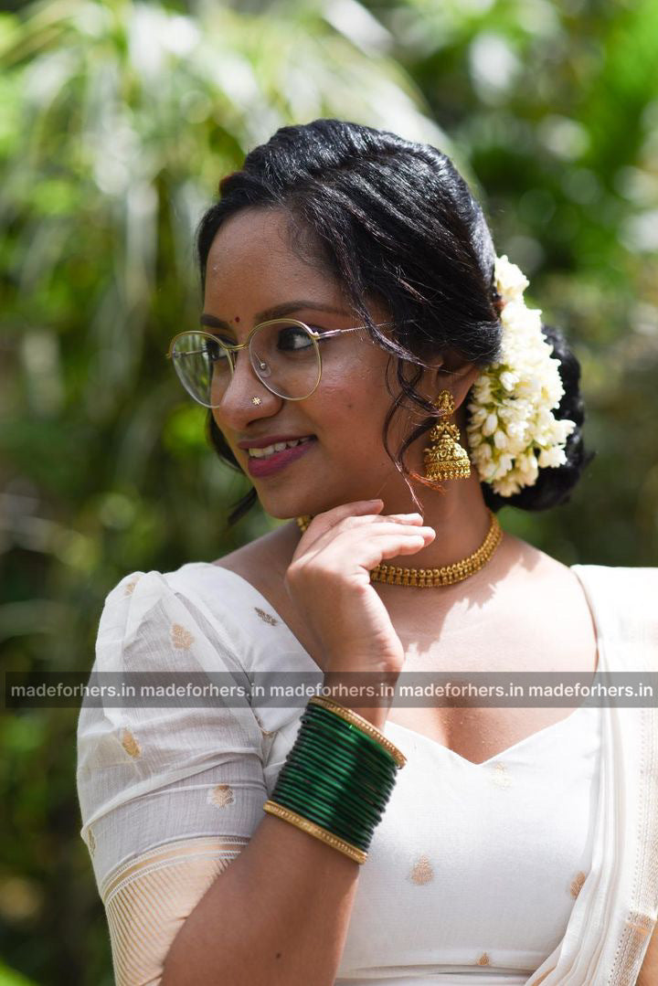 nagas jhumkas - Thaanya
