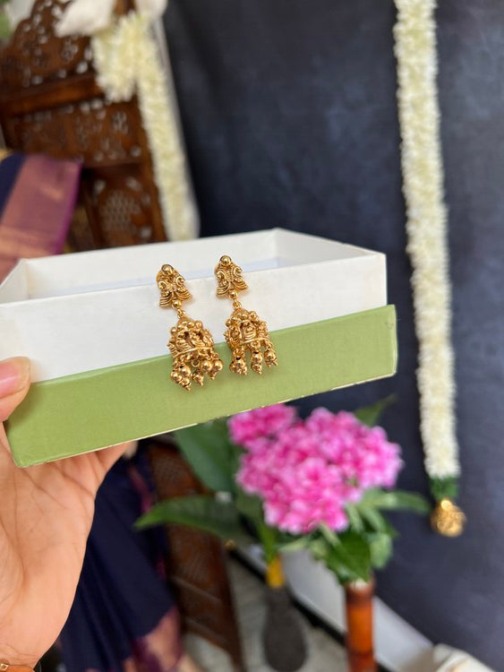 Jhumkas