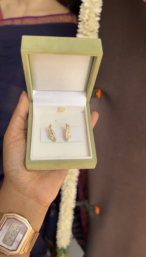 Korean earstud - gold