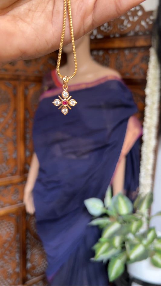 Dollar chain (5stone white with ruby)