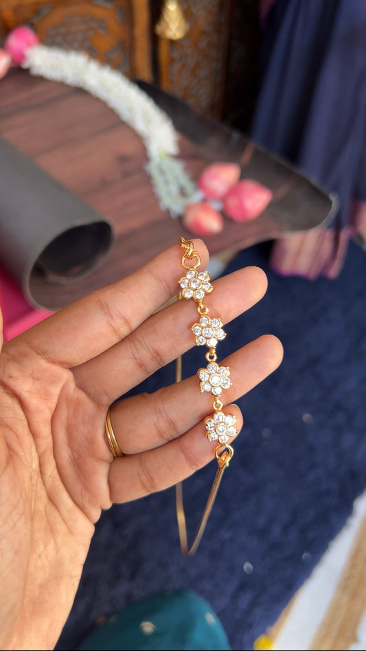 Mugappu chain