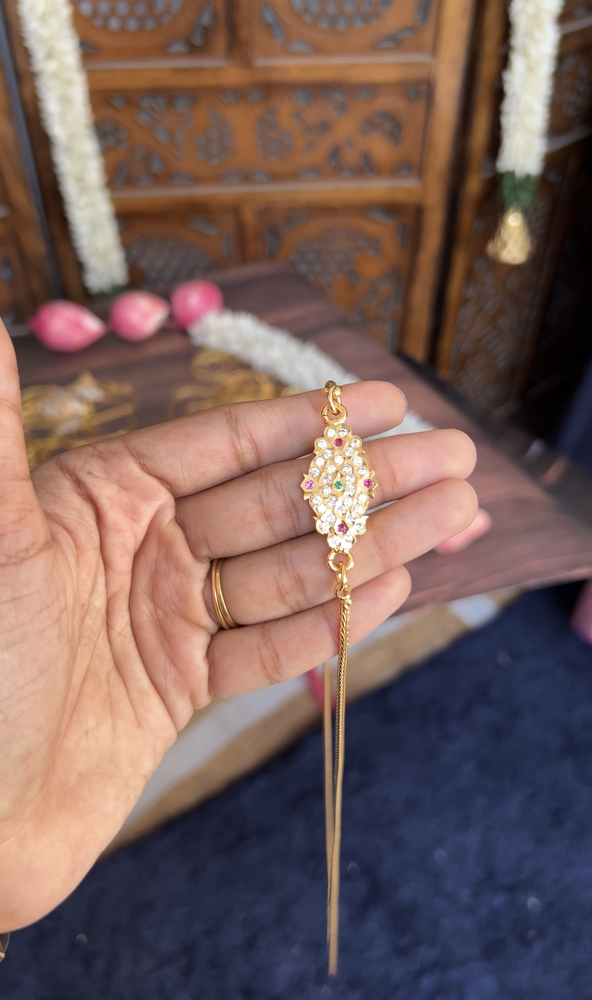 Mugappu chain