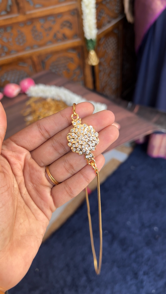 Mugappu chain