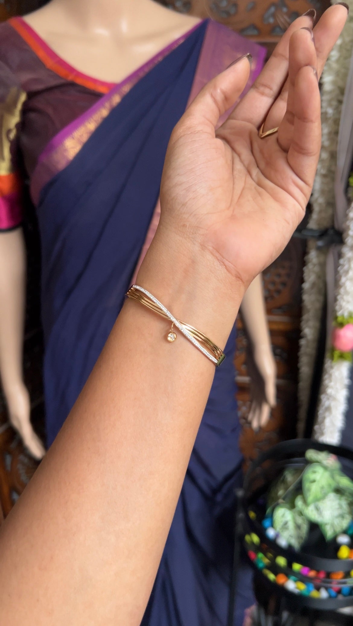 Bracelet
