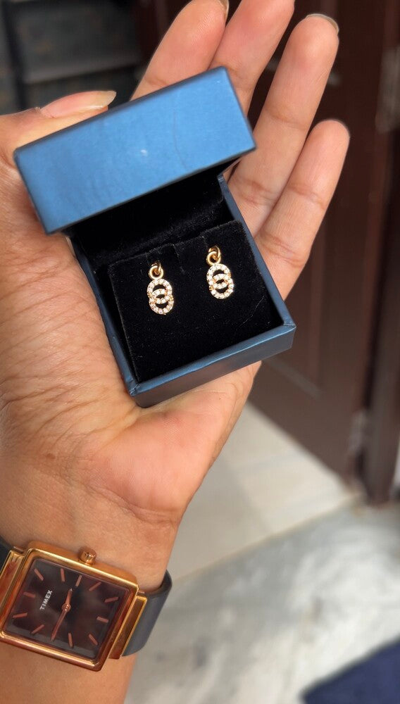 Bugadi earring - white