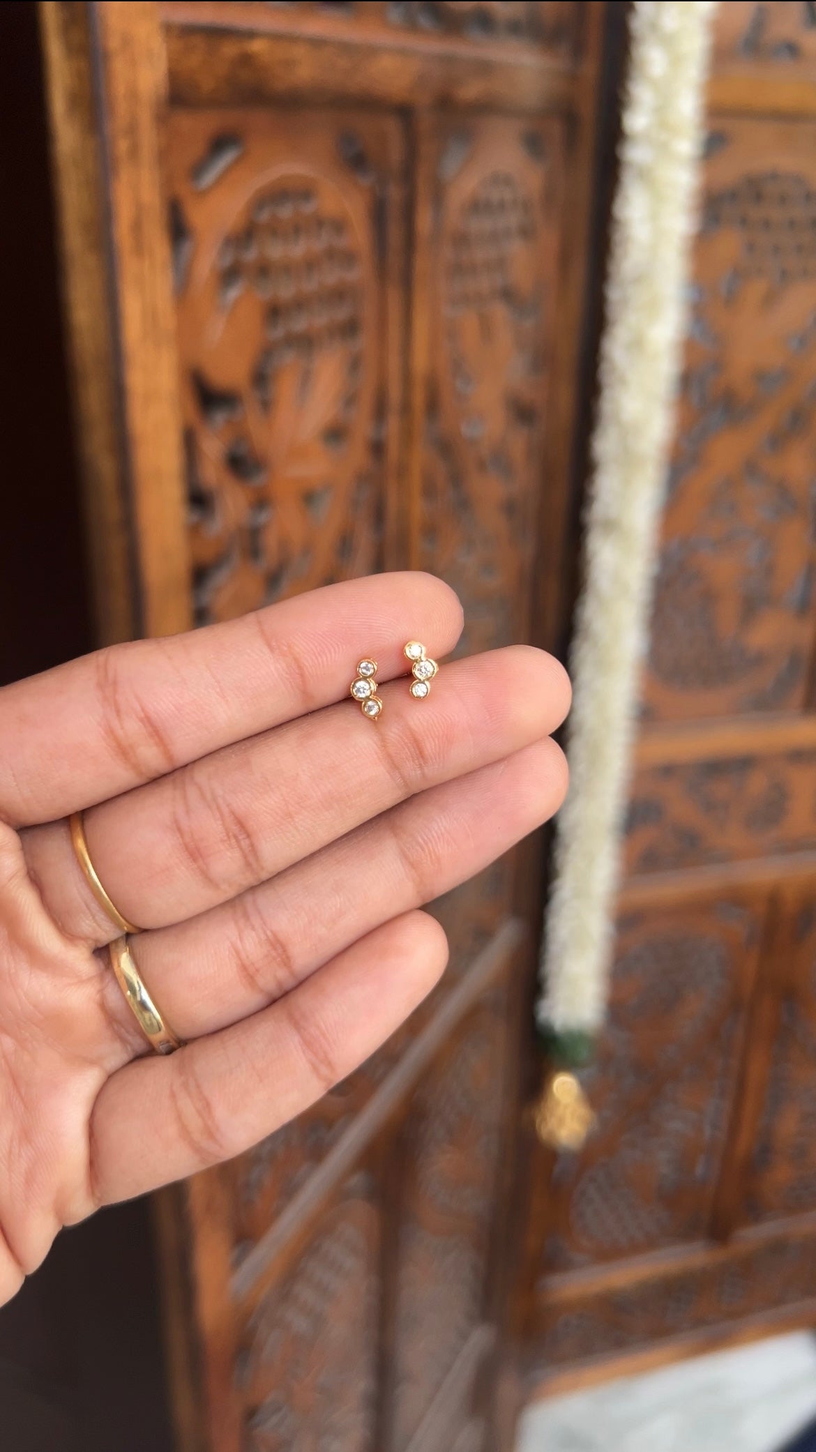 Baby -earstud