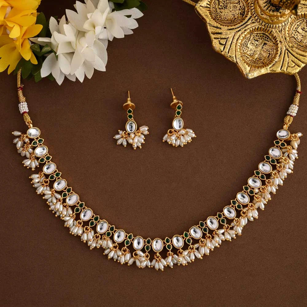 Sanaya two in one neckpiece - varalakshmi