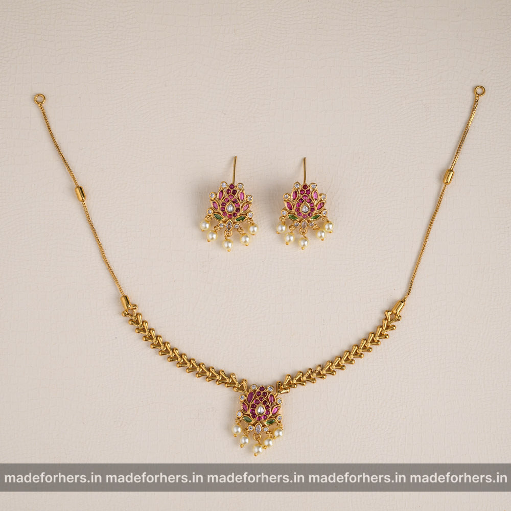 Tamara Neckpiece