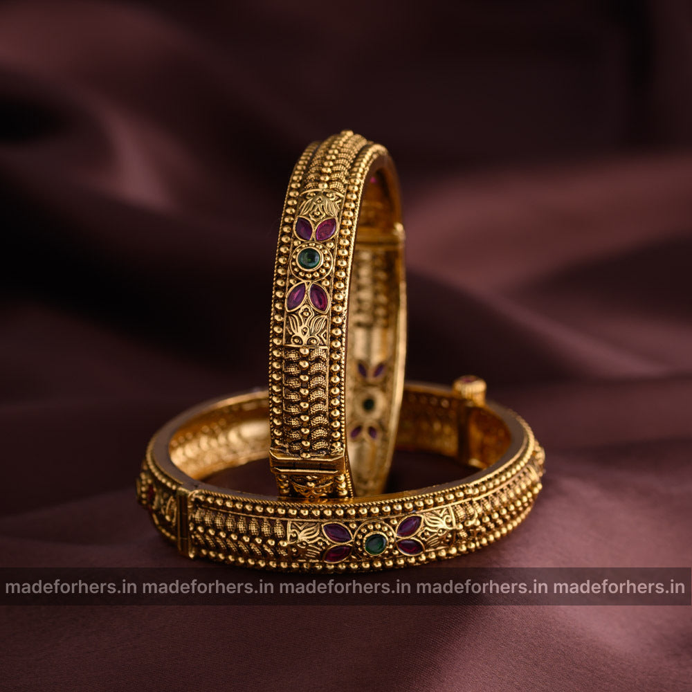 Bangles