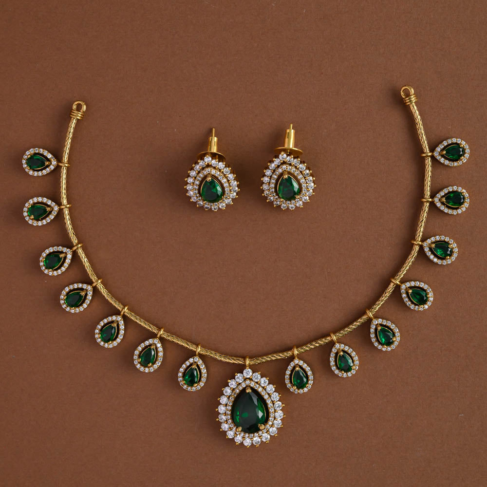 Anvika neckpiece