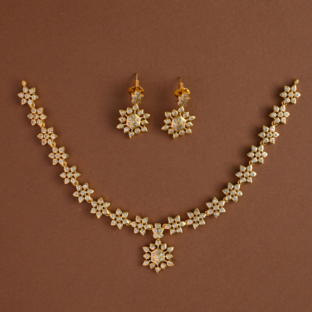 Trivia Neckpiece version 8