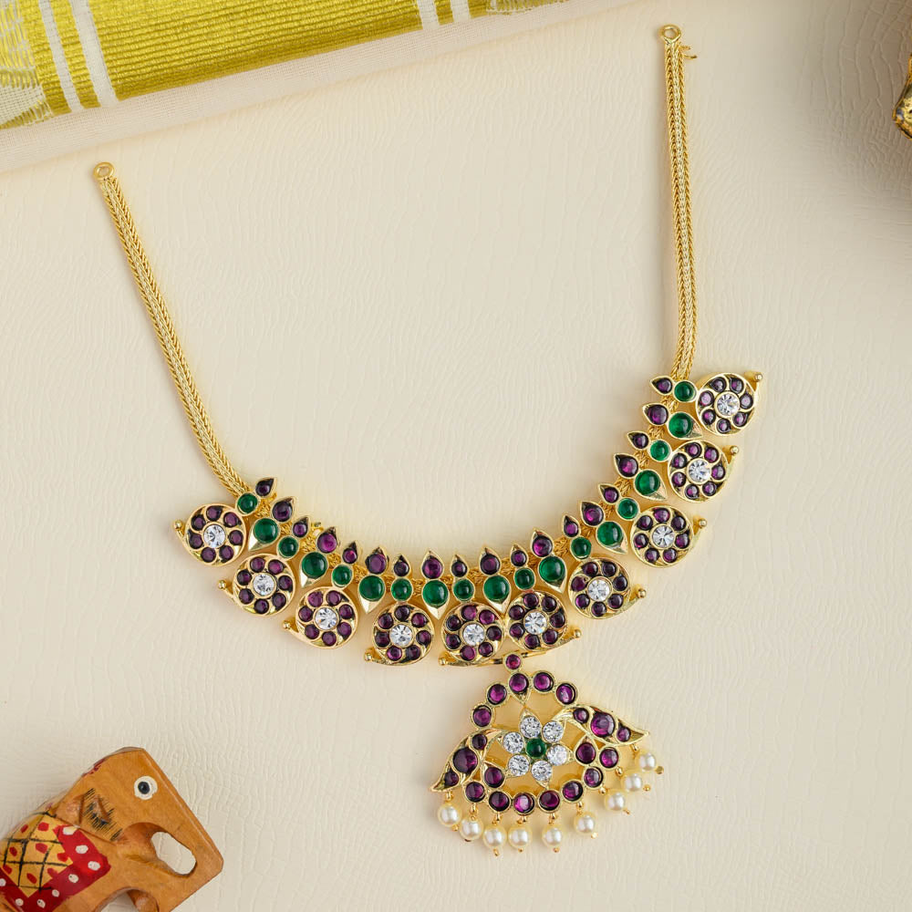 Anicham maangaz neckpiece