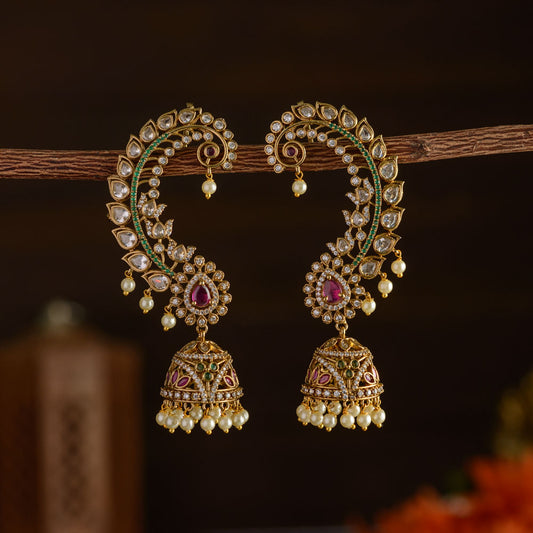 Floral earcuff