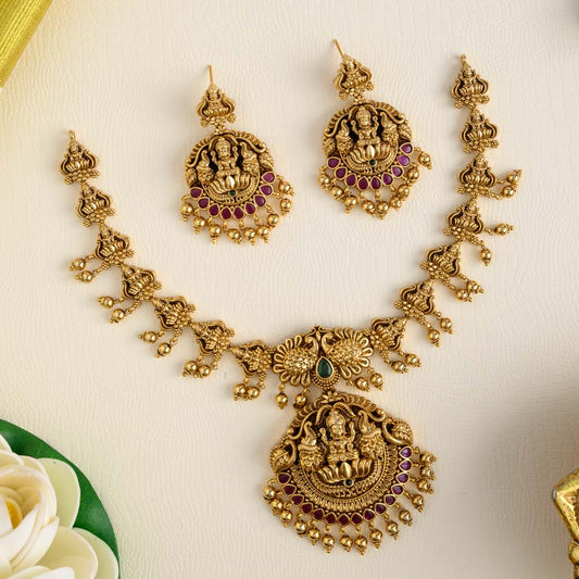 Nagas neckpiece