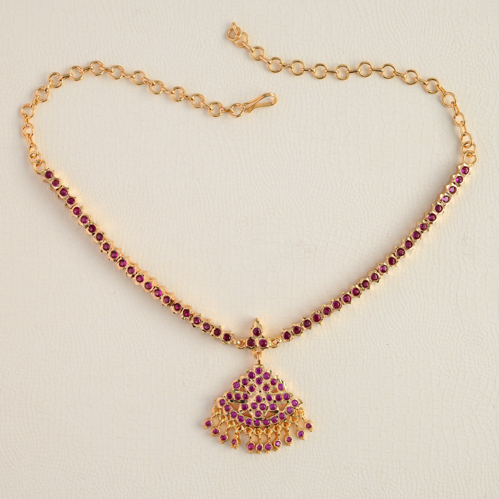 Vintage neckpiece - Ruby