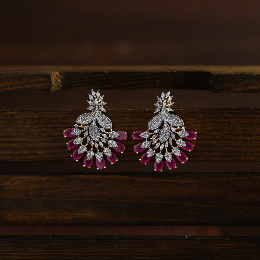 Diamond inspired statement earring