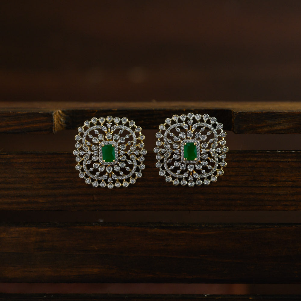 Diamond inspired statement earstud - Malli - emmi