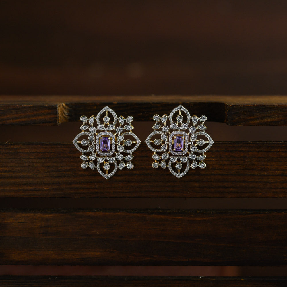 Diamond inspired statement earstud