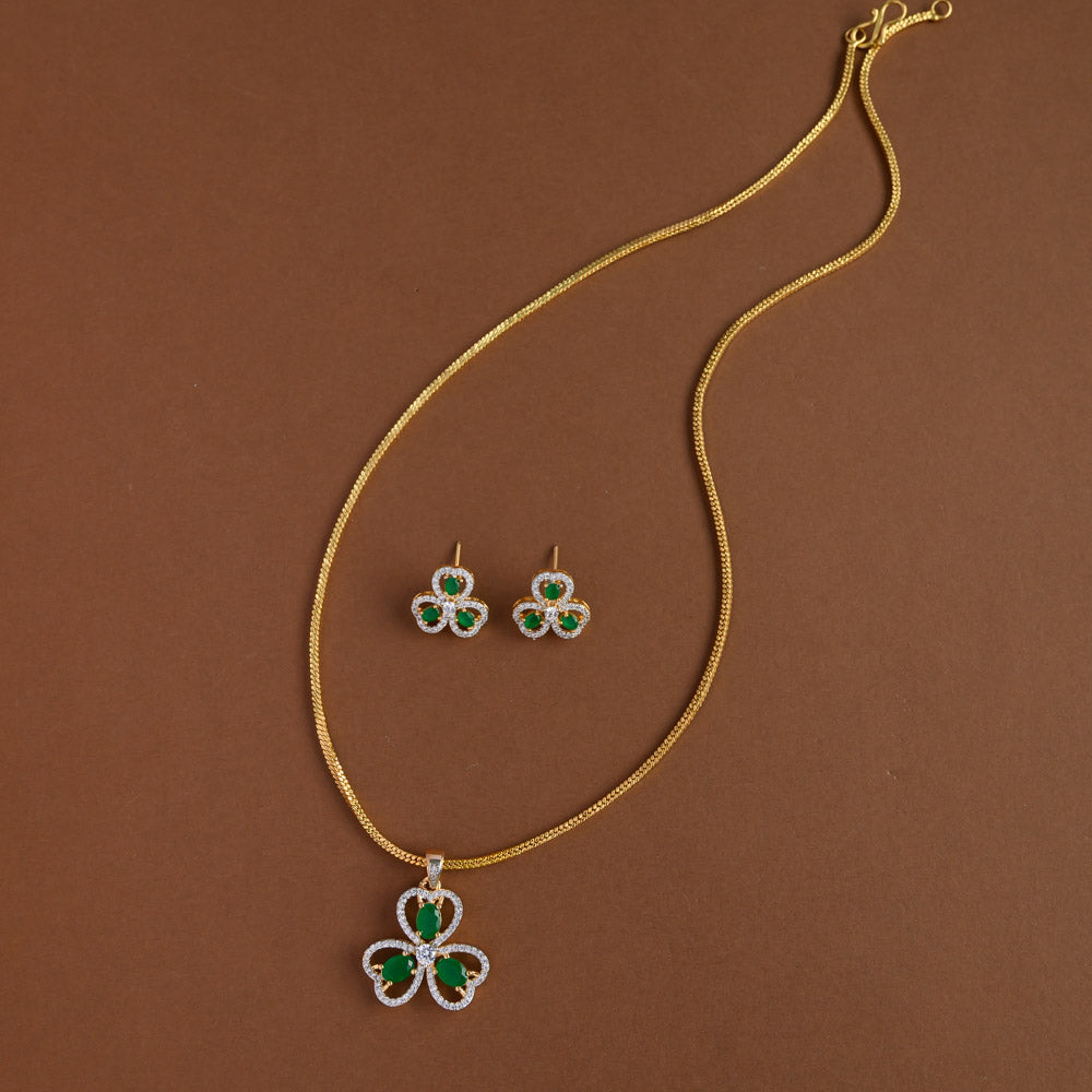Mid - length pendent chain - emmi