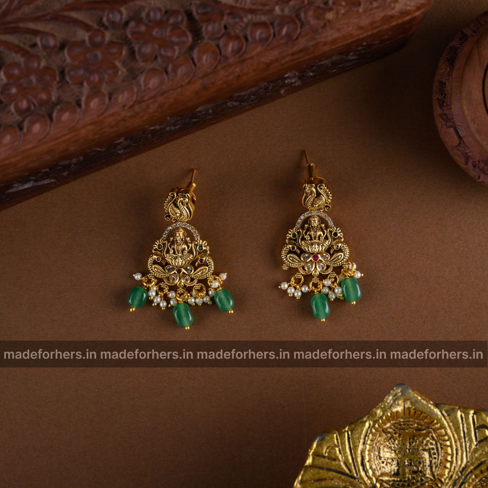 Methra Lakshmi NECKPIECE