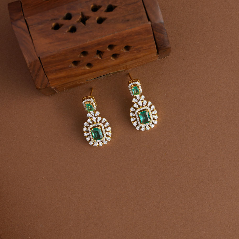 Elizabeth neckpiece - cindrella-vairam with greenstone