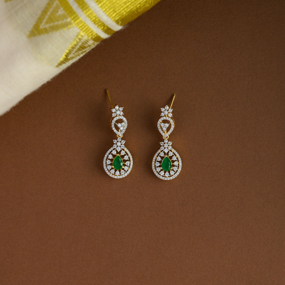 Moonpetals Neckpiece