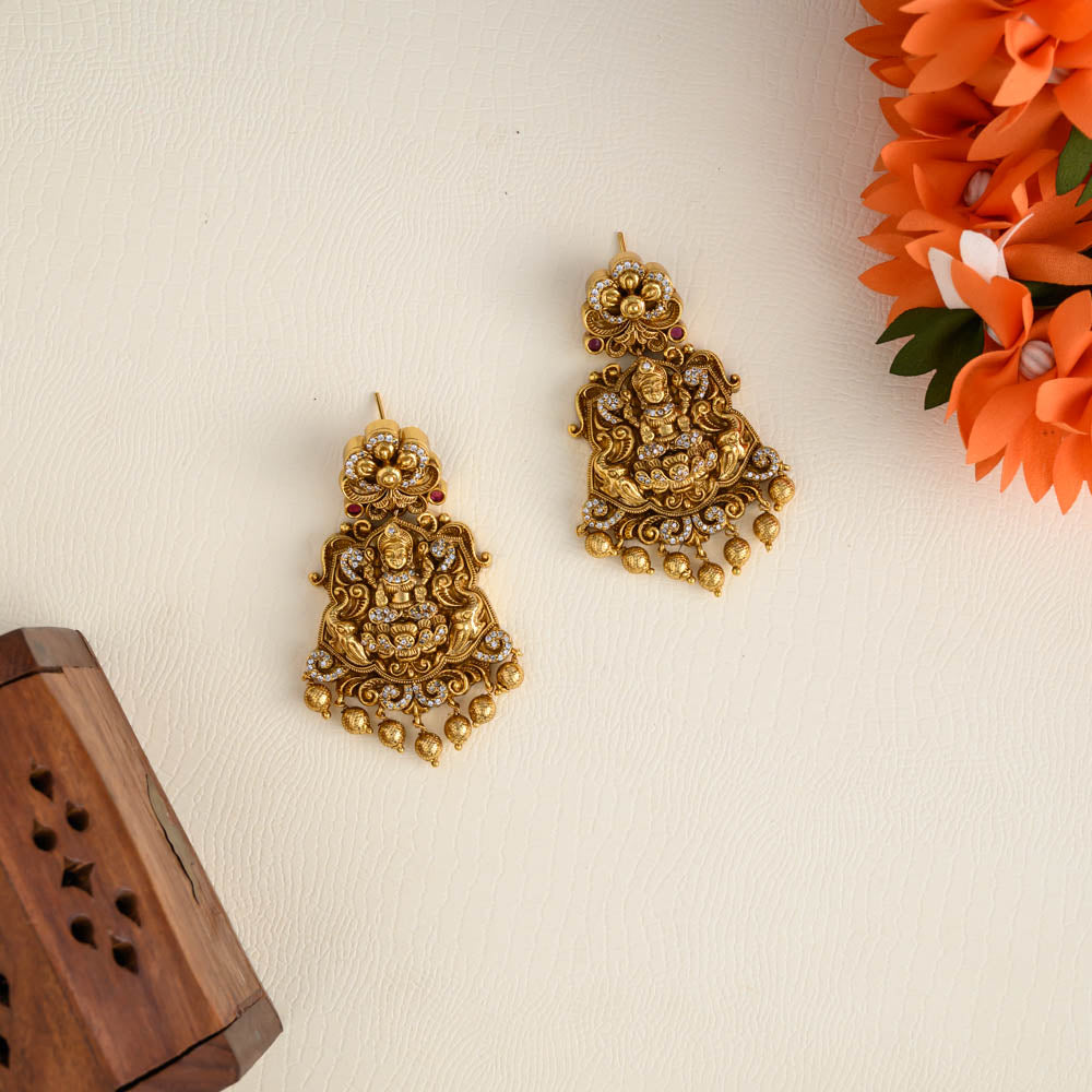 Valli nagas neckpiece