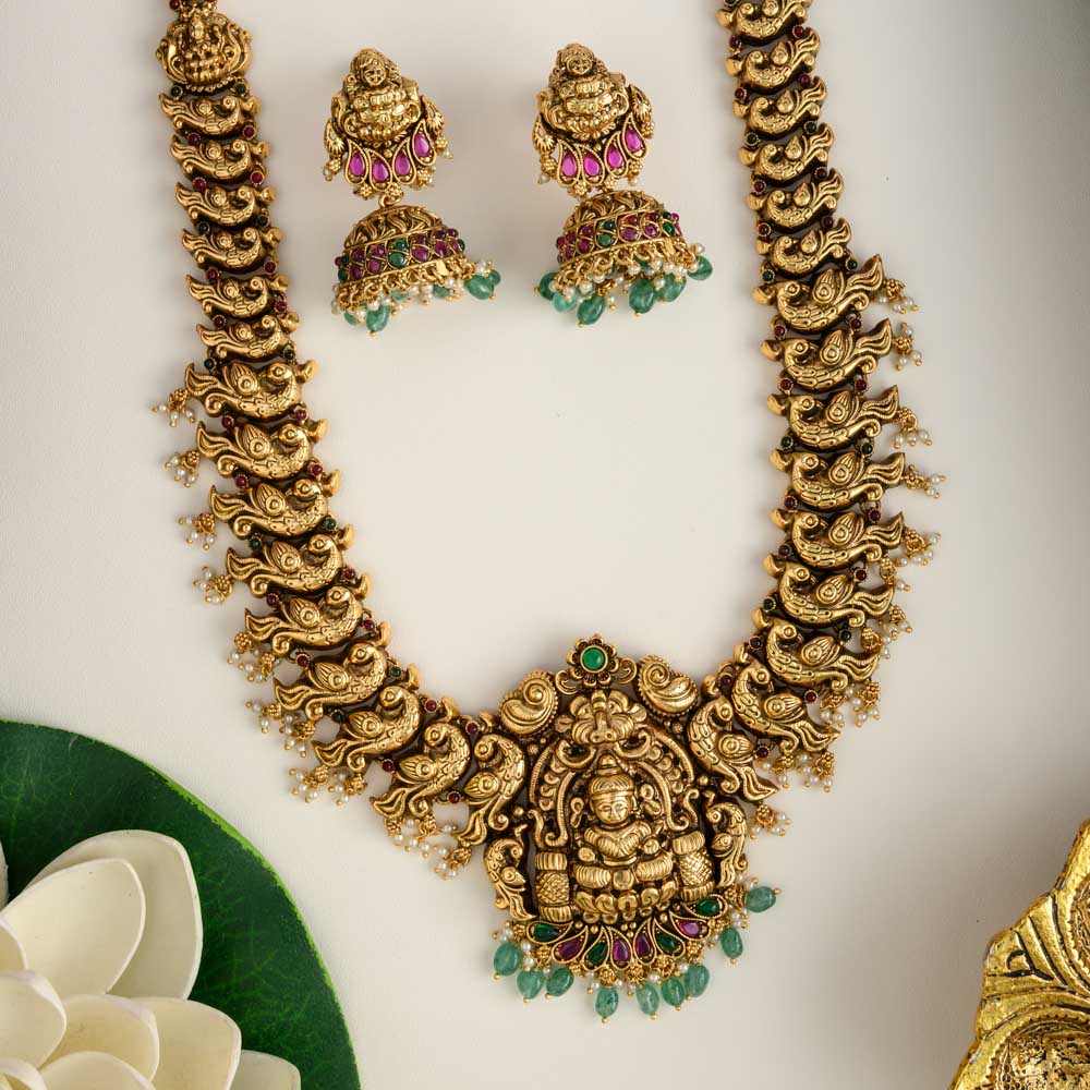 Panchami nagas haaram