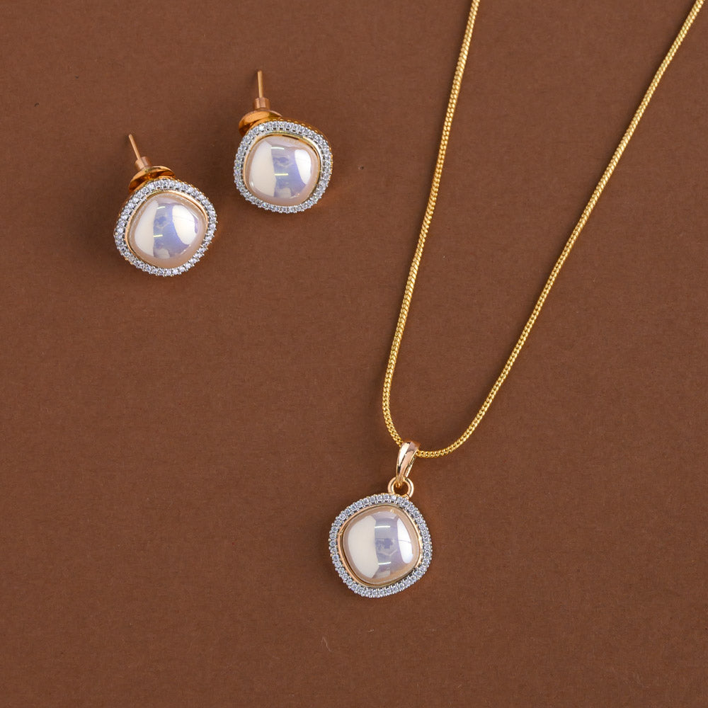 Diamond inspired pendent mid - length chain