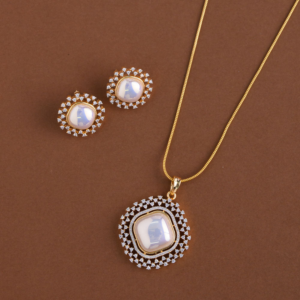 Diamond inspired pendent mid - length chain
