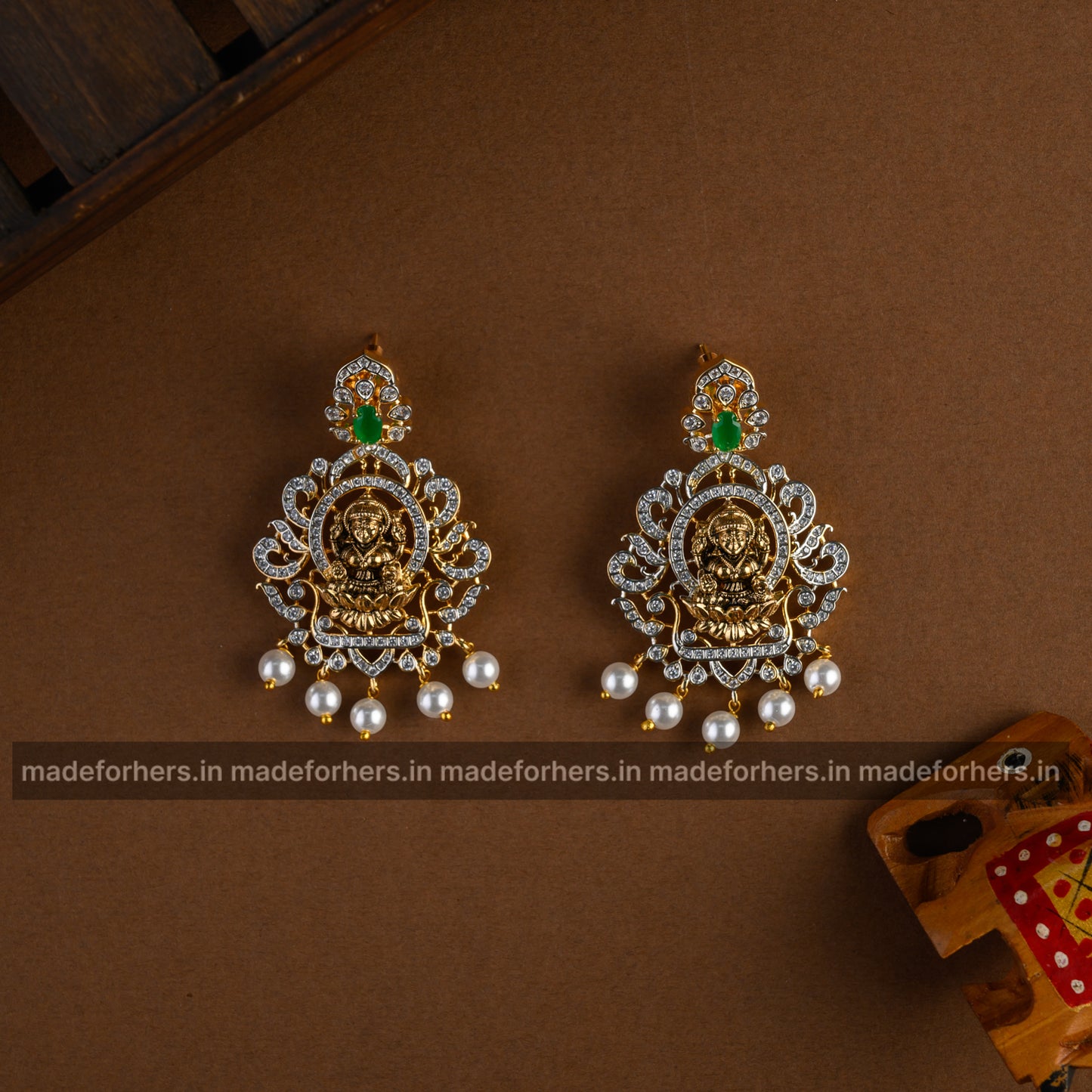 Vaishinav lakshmi neckpiece