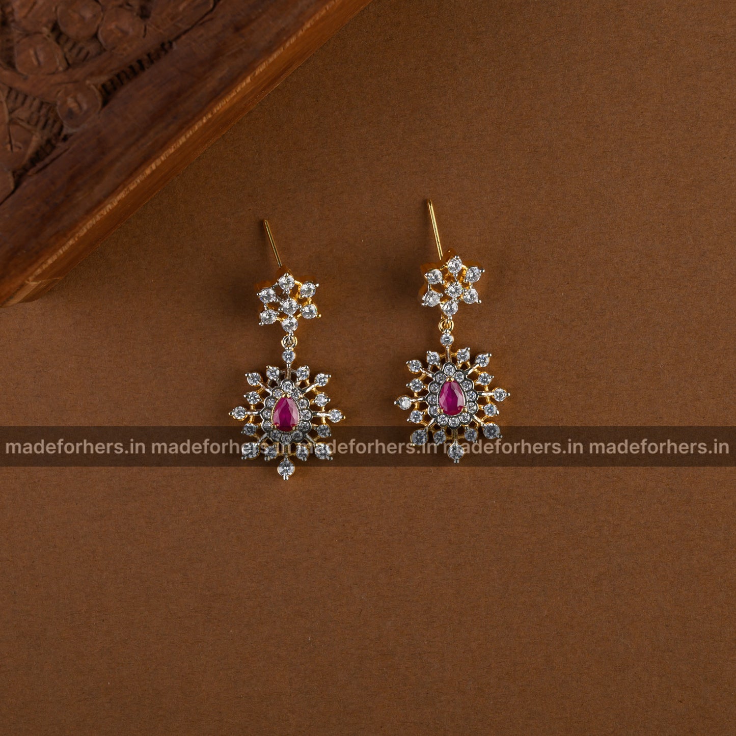 Rosaline Neckpiece - ruby