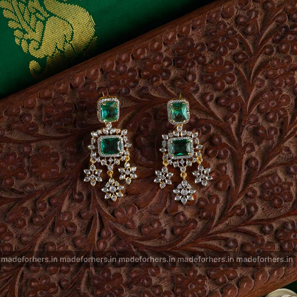 LAILA GJ POLICH NECKPIECE