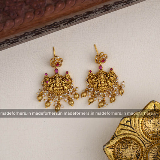 Neckpiece