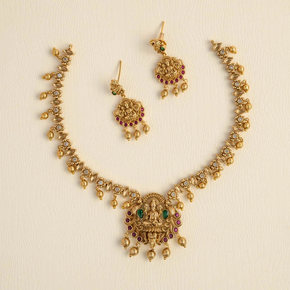 Thara version 2 neckpiece - Onam