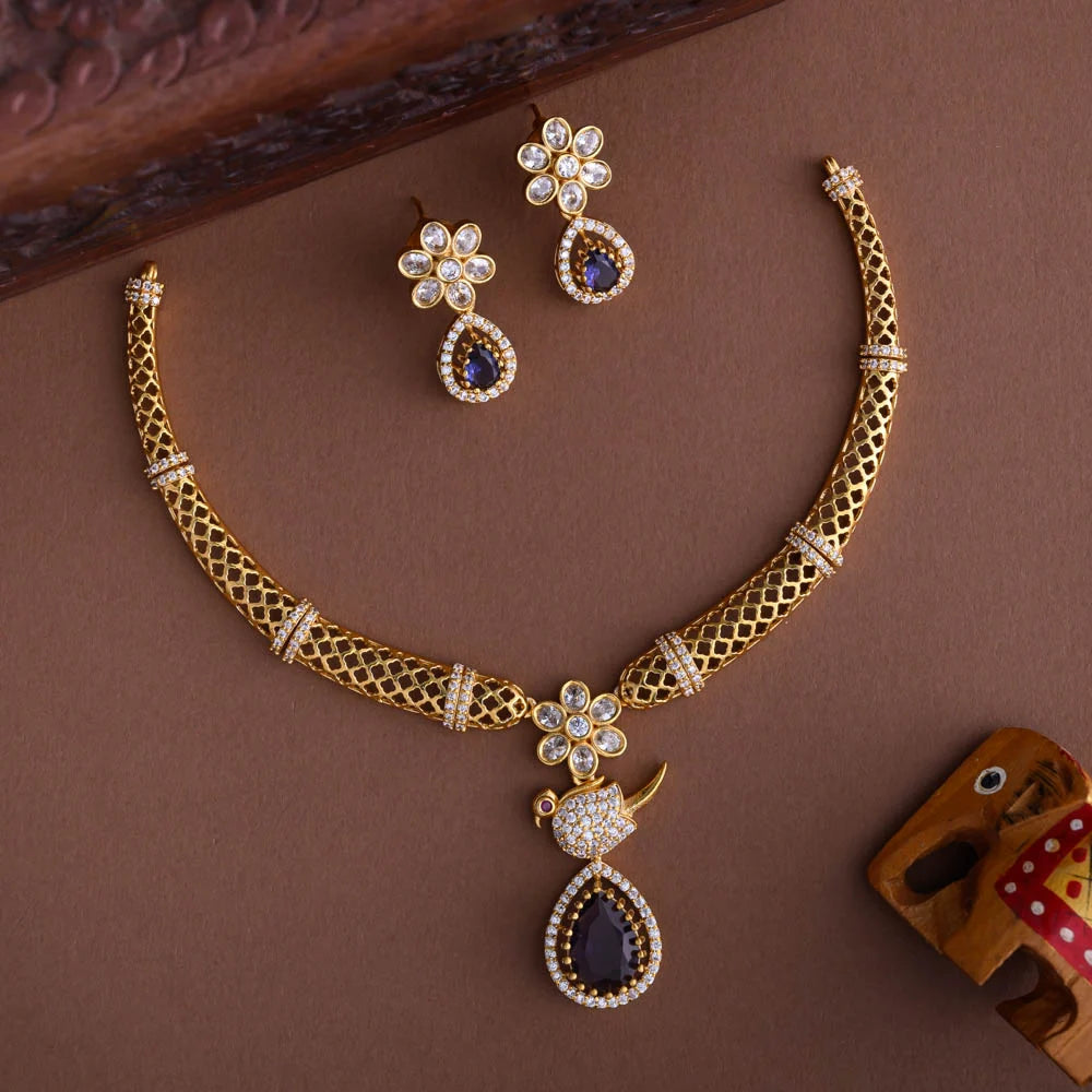 Manasilayo neckpiece - hasli