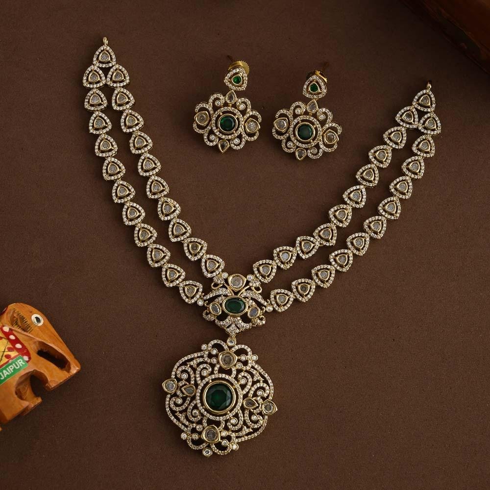 mrishti dual layered Victoria neckpiece set