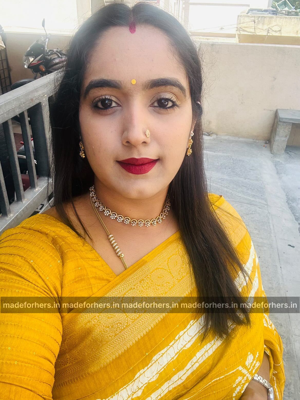 zoya floral party wear - Mittai- indhu