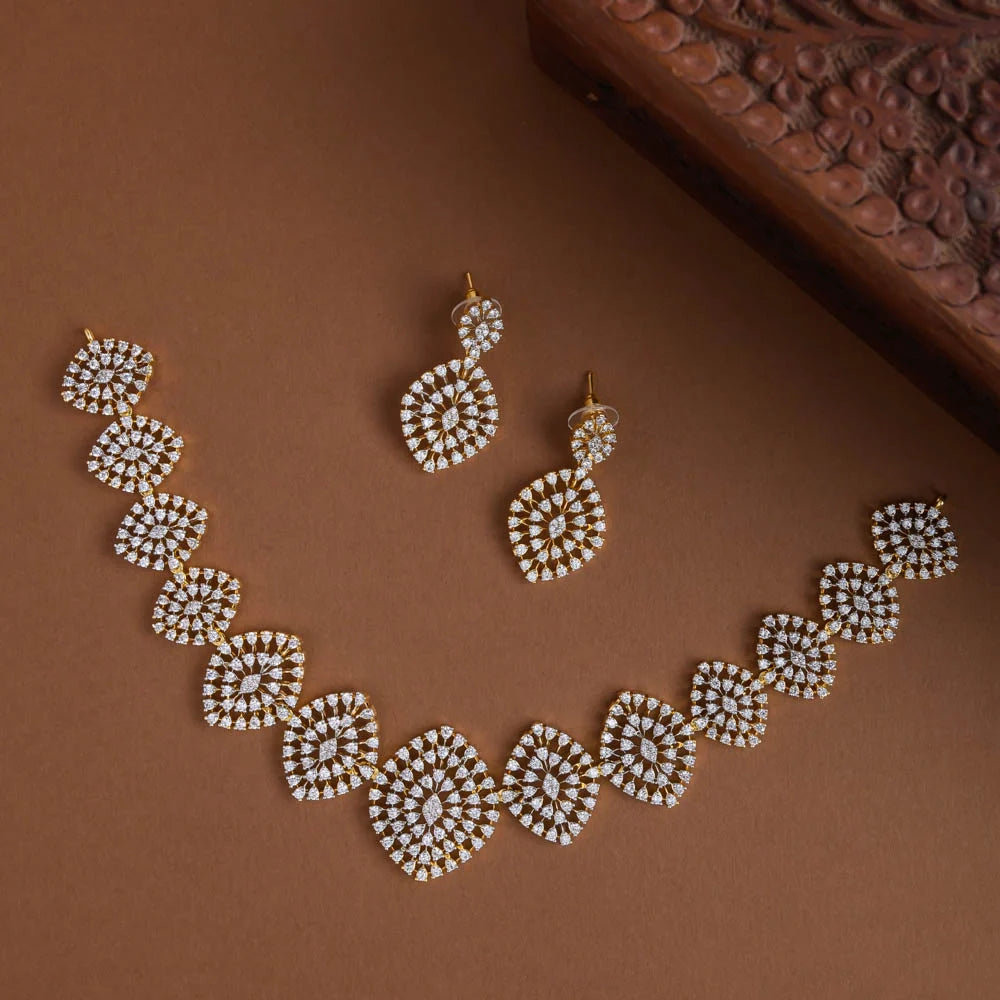 Kimm party wear neckpiece
