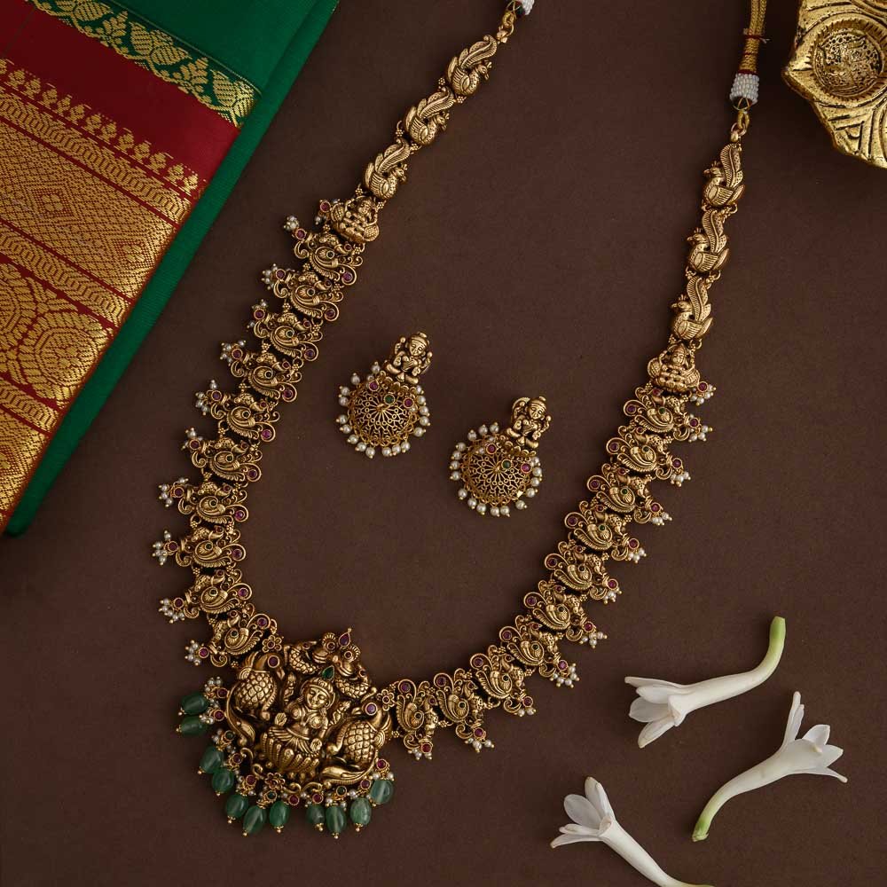 Nagasi haaram – Made For Hers