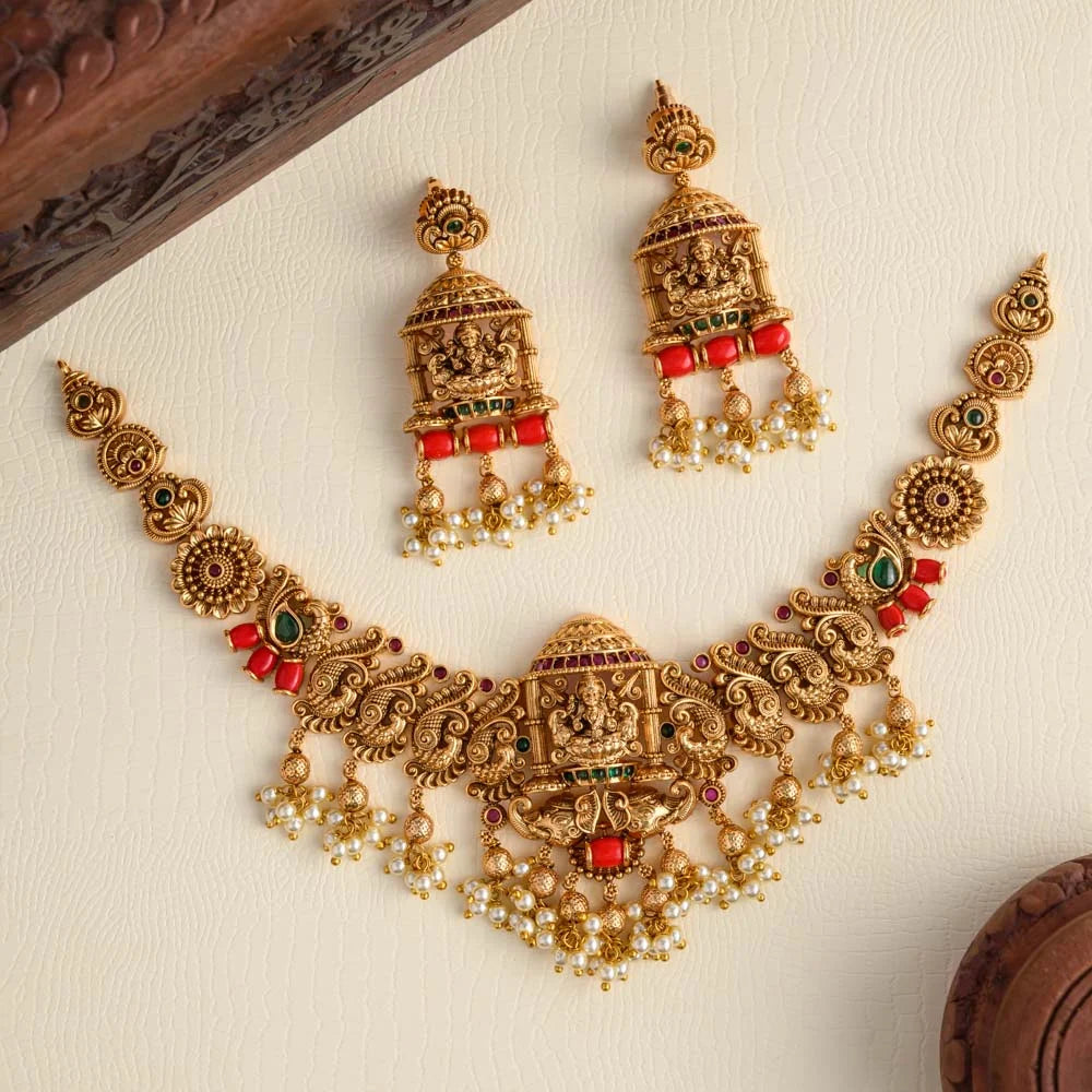 Angaraka Lakshmi neckpiece