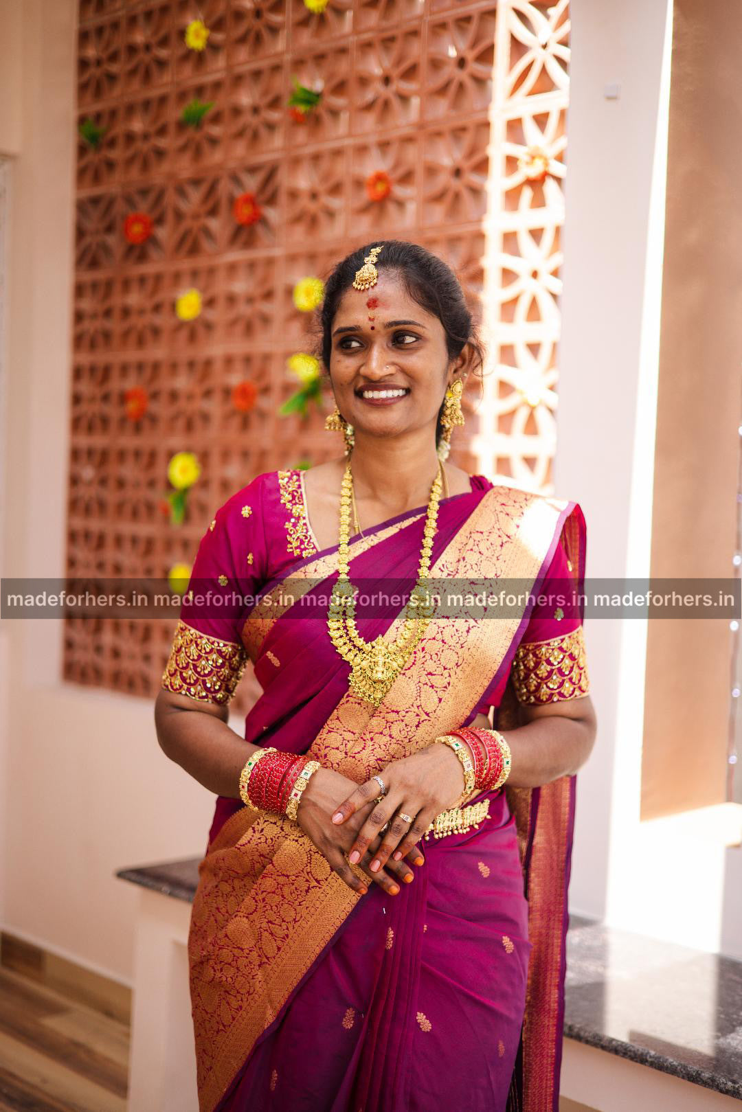 antique black gold lakshmi tikka