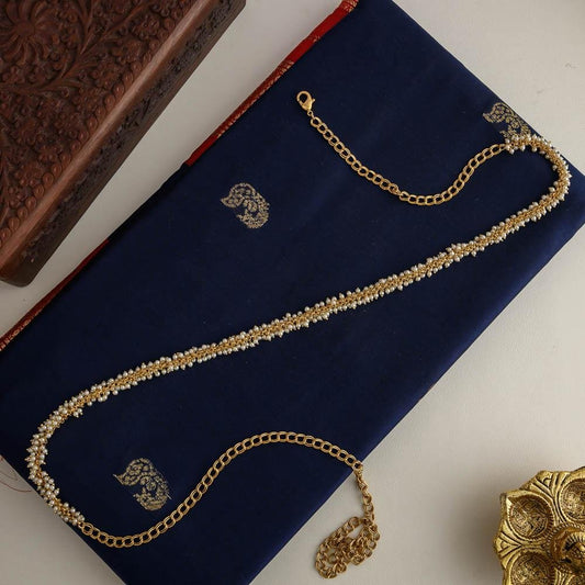Pearl hipchain (size 22 - 34)