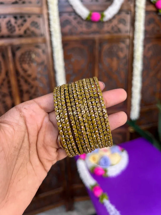Rain drop bangle