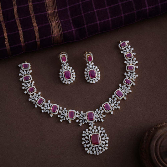 Elizabeth neckpiece - cindrella-vairam