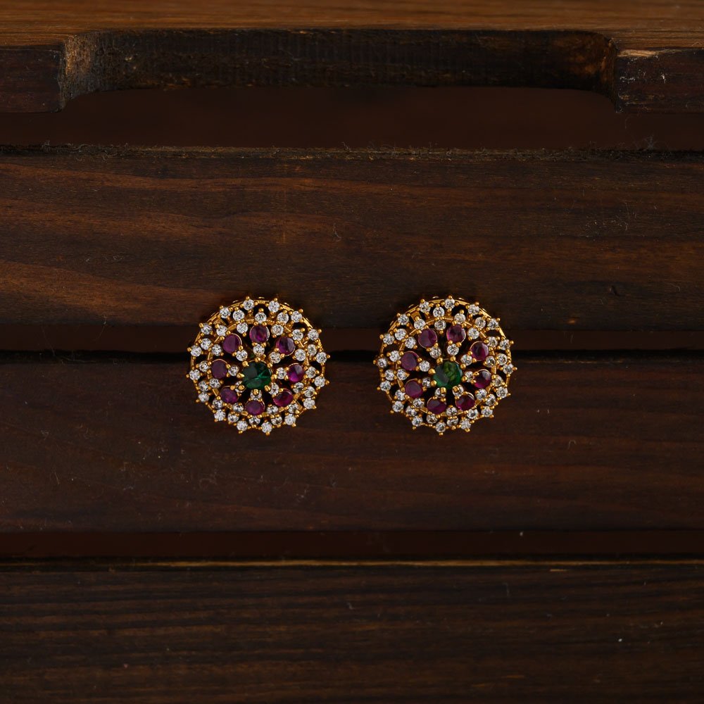 Floral earstud
