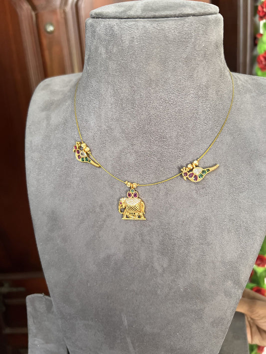 Invisible neckpiece [ one elephant and two parrot ] - Elegant on a budget- Gla