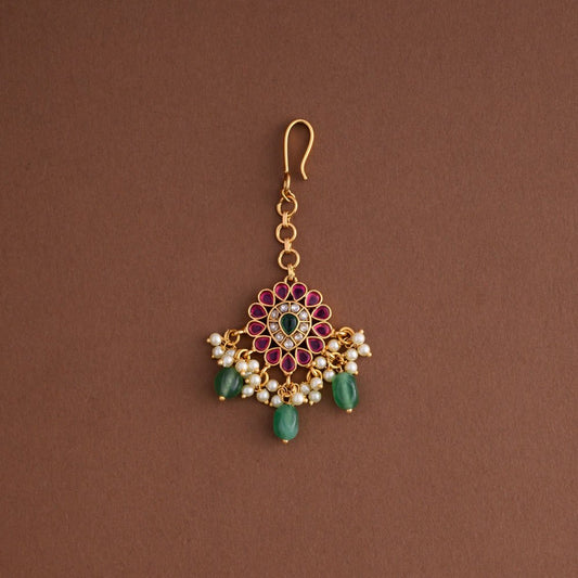 Floral kundan maang tikka